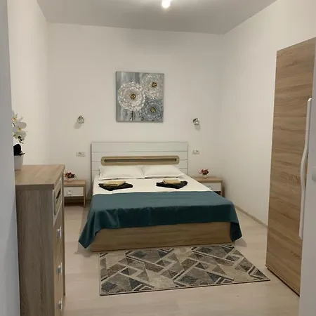 Promenada Apartment