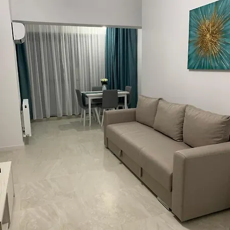 Promenada Apartment